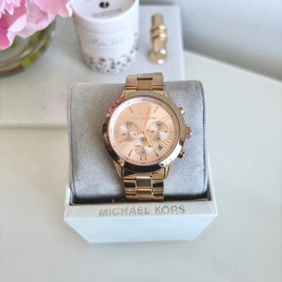 Michael Kors Bradshaw Oversized Rose Gold-Tone Watch - Picture 3 of 9